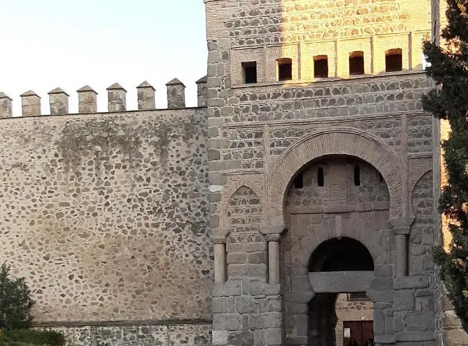 Puerta Del Vado Alto *