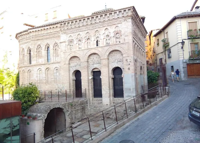 Puerta Del Vado Alto *